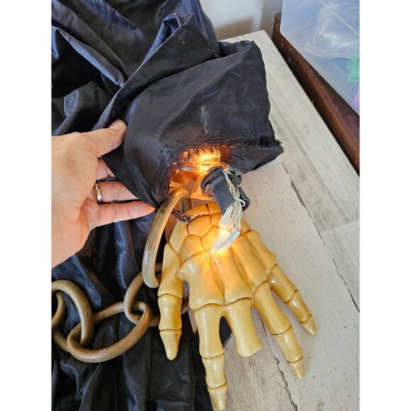 Skeleton blow mold chains prisoner AS IS Halloween prop - Picture 3 of 9